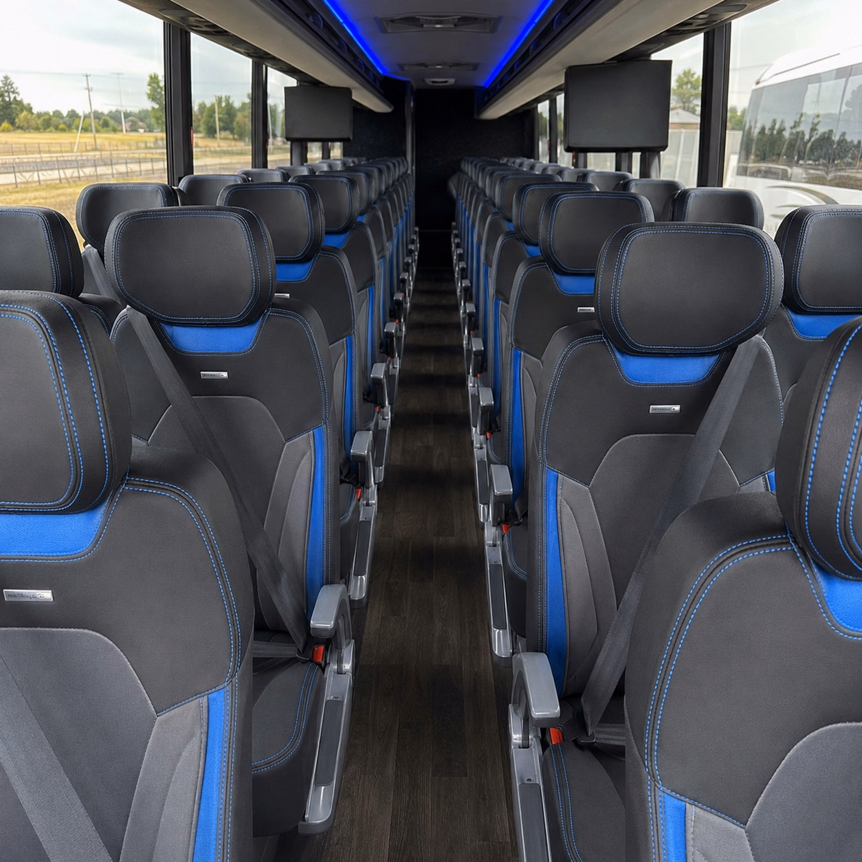 how distance and duration affect charter bus rates in cranston