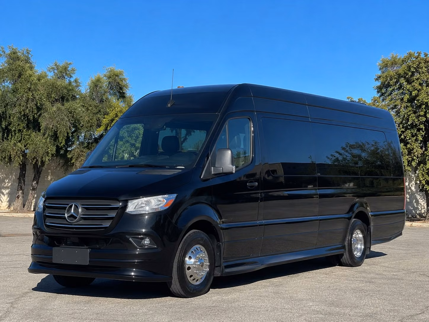 transportation serving cranston and nearby cities